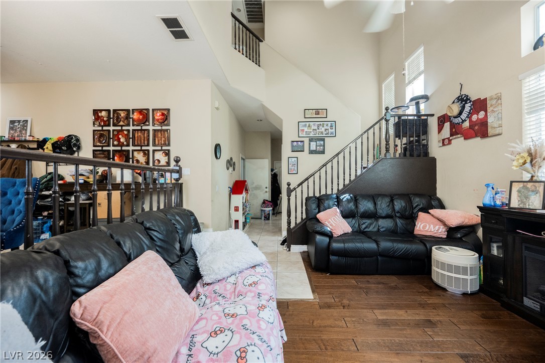 1541 Tillman Falls Avenue Las Vegas NV 89183