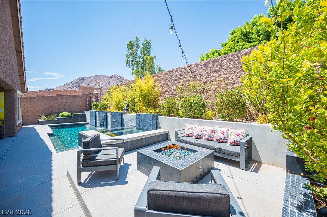 1197 Hillside Peak Street Henderson NV 89002