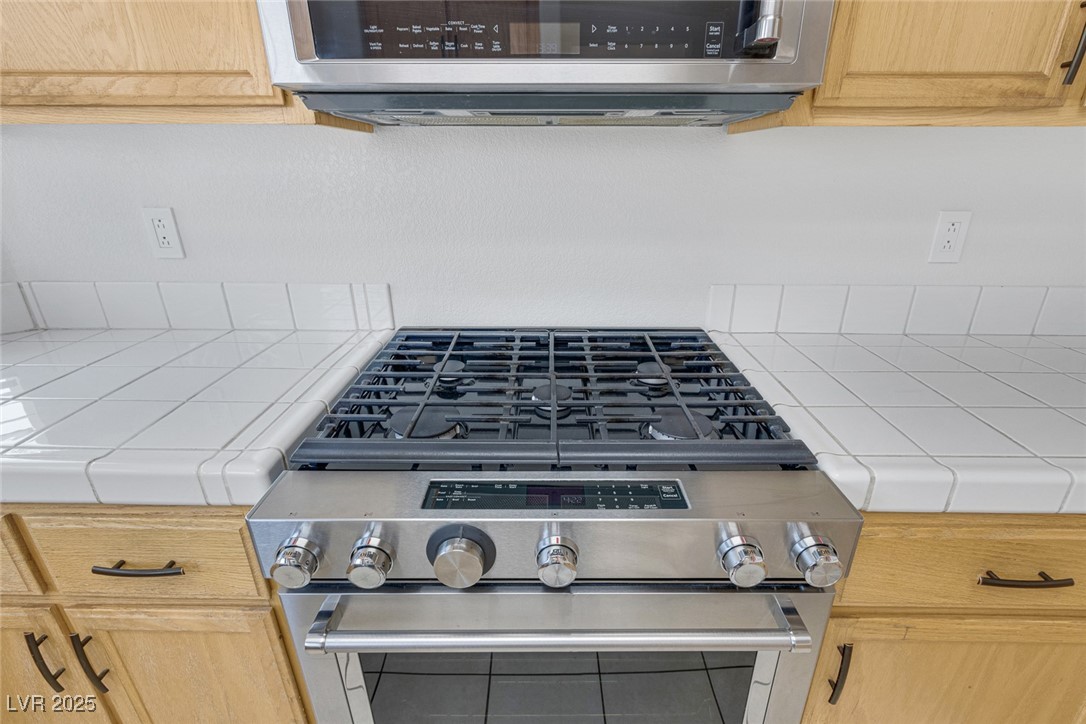 8756 Harvest Valley Avenue Las Vegas NV 89129