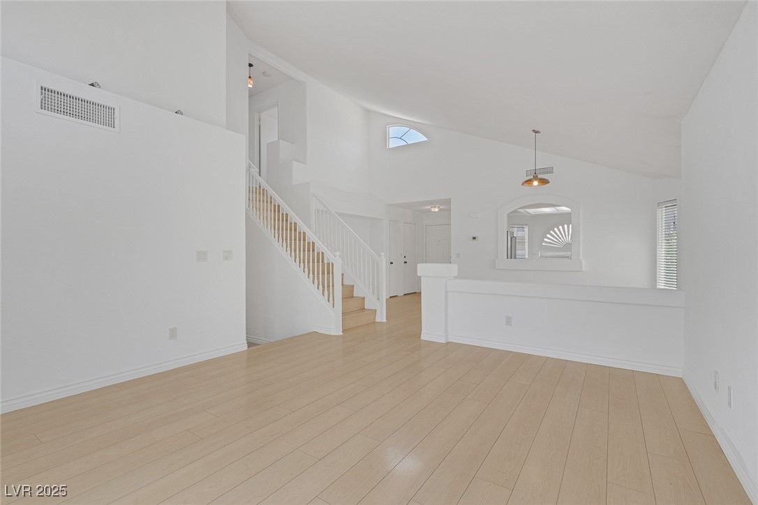 8756 Harvest Valley Avenue Las Vegas NV 89129