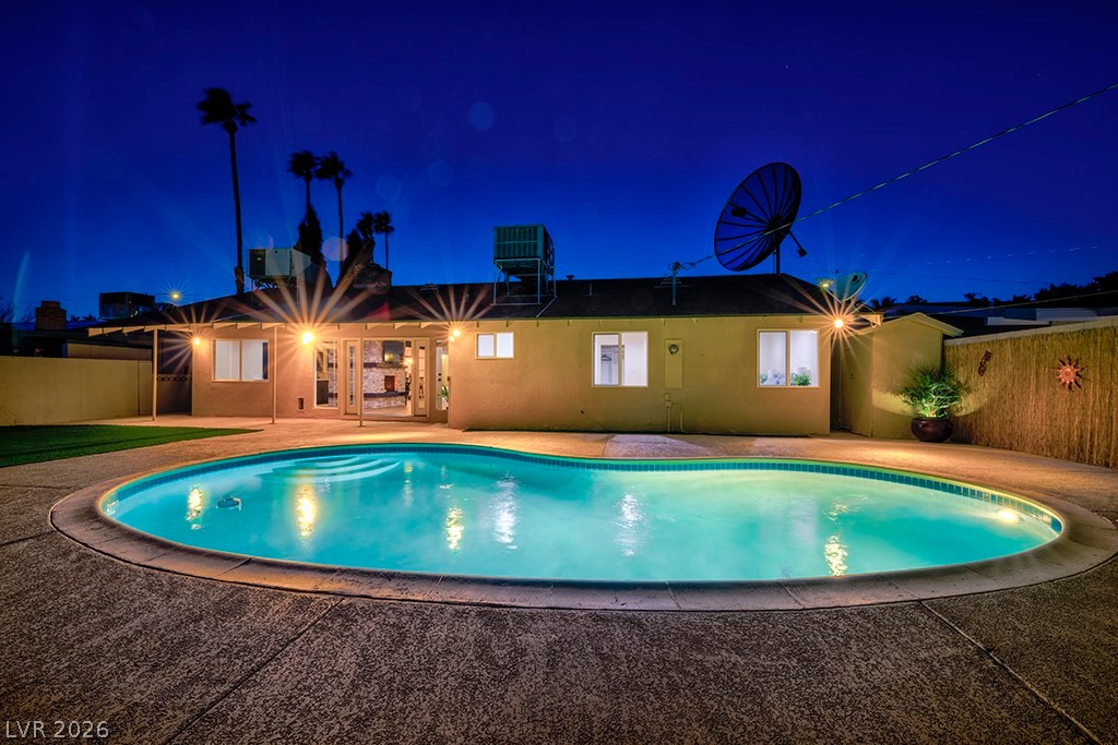 1905 South 16th Street Las Vegas NV 89104