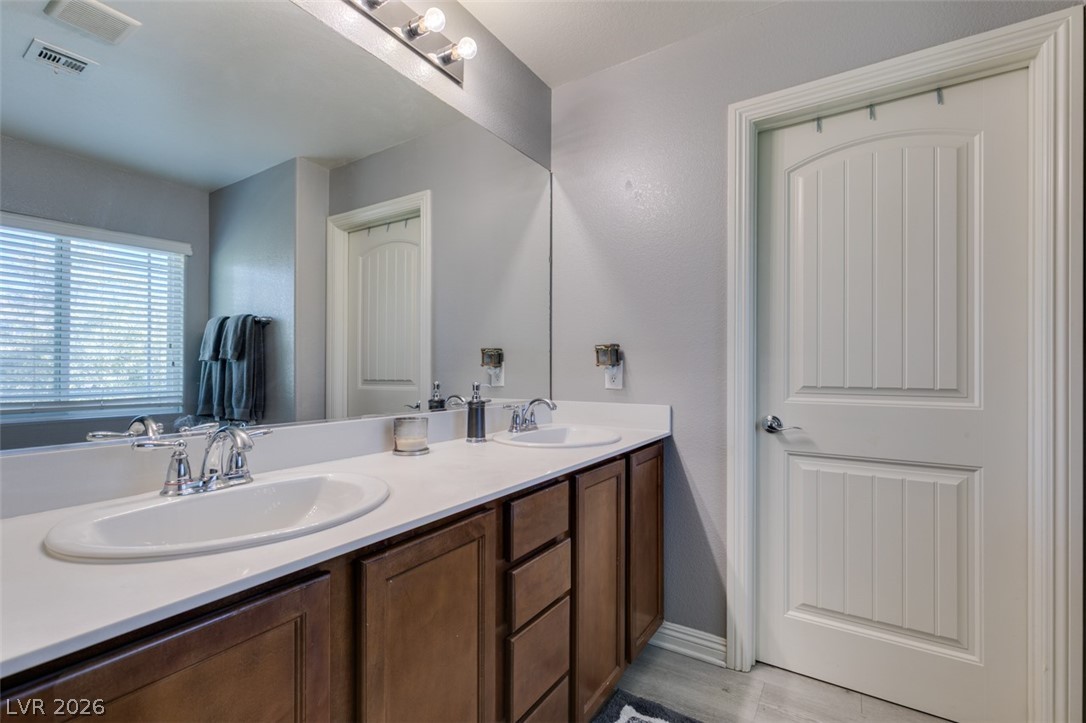 7745 Donner Peak Street Las Vegas NV 89166