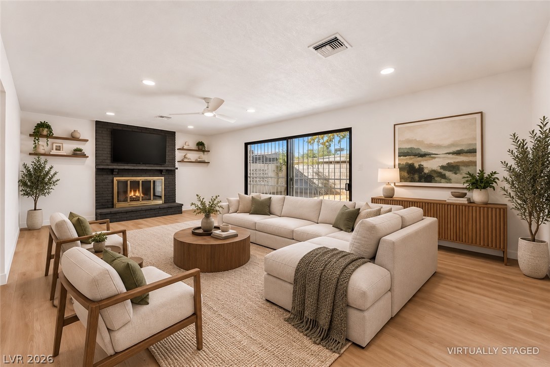 1813 Bracken Avenue Las Vegas NV 89104