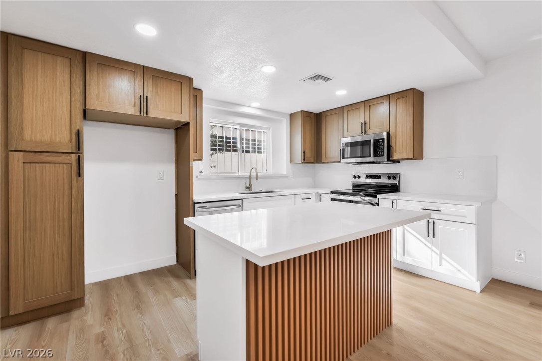 1813 Bracken Avenue Las Vegas NV 89104
