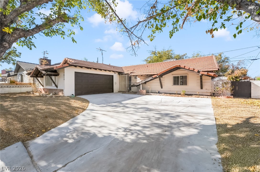 1813 Bracken Avenue Las Vegas NV 89104