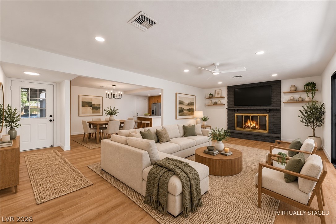 1813 Bracken Avenue Las Vegas NV 89104