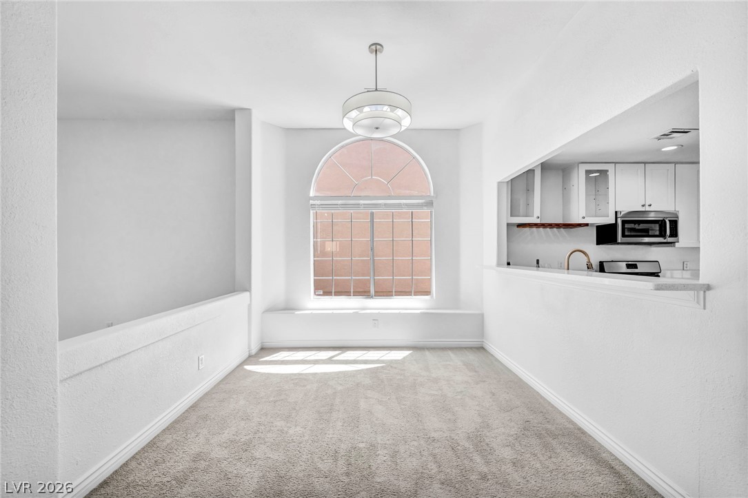 2124 Brighton Shore Street Las Vegas NV 89128
