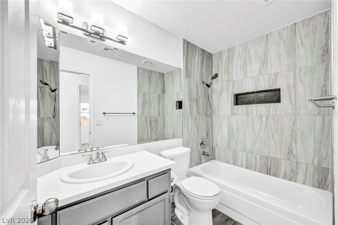 2124 Brighton Shore Street Las Vegas NV 89128