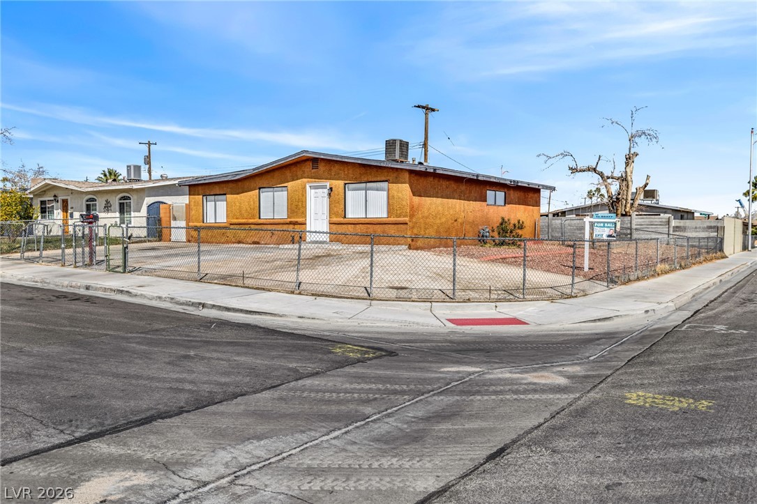 6224 Bristol Way Las Vegas NV 89107