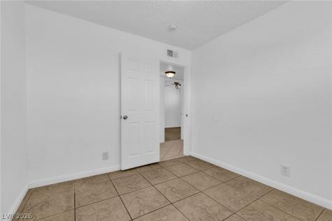 6224 Bristol Way Las Vegas NV 89107