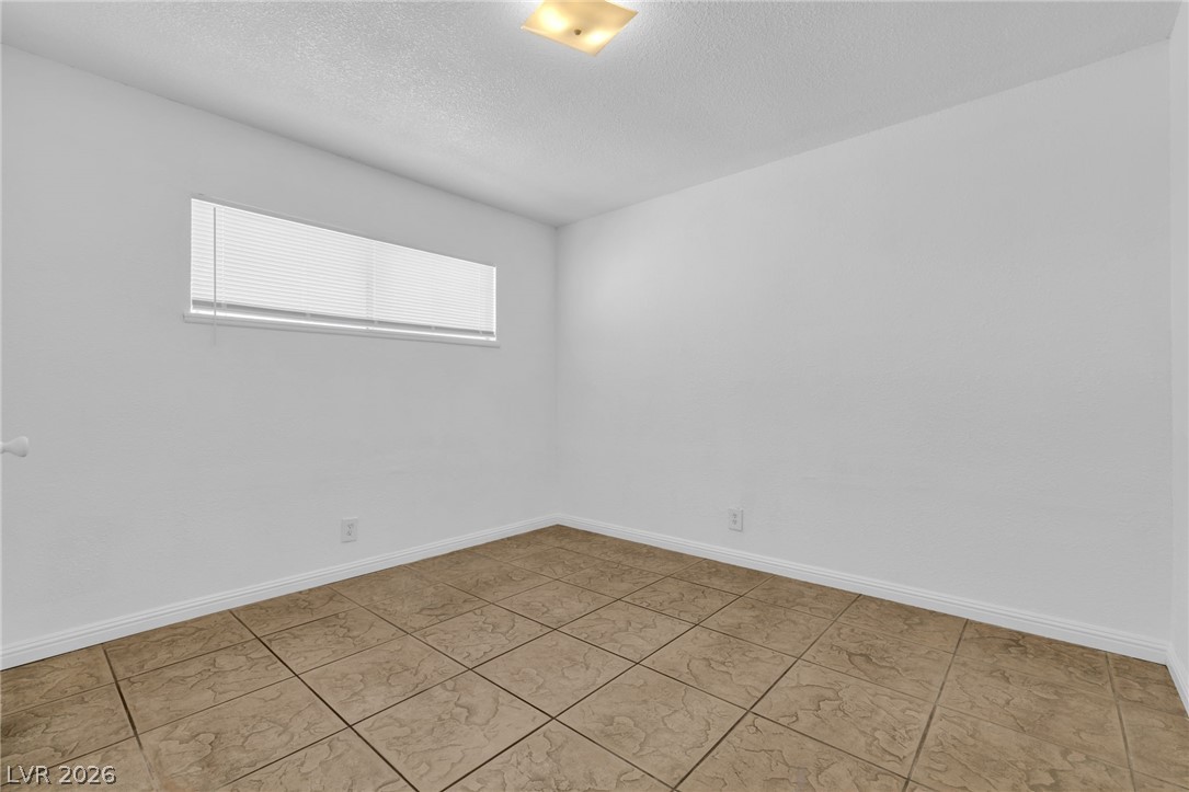 6224 Bristol Way Las Vegas NV 89107