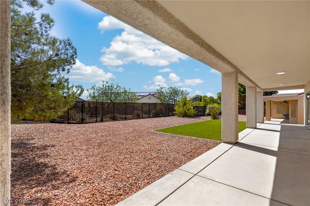 1651 Danbury Crossing Drive Henderson NV 89052