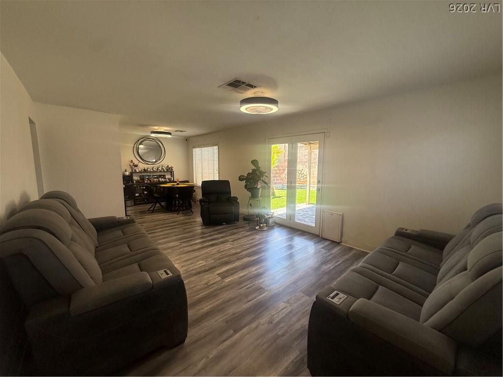 3929 Calle Esquina Las Vegas NV 89103
