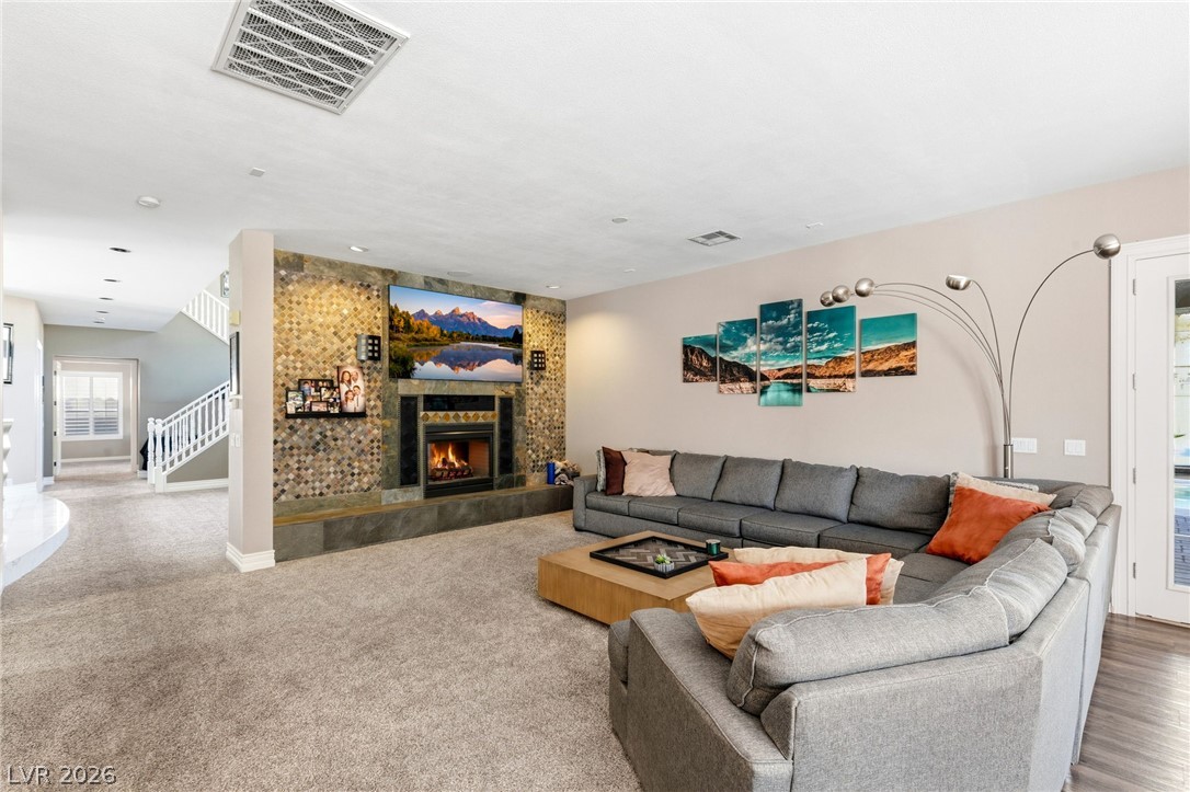 8052 Dark Hollow Place Las Vegas NV 89117