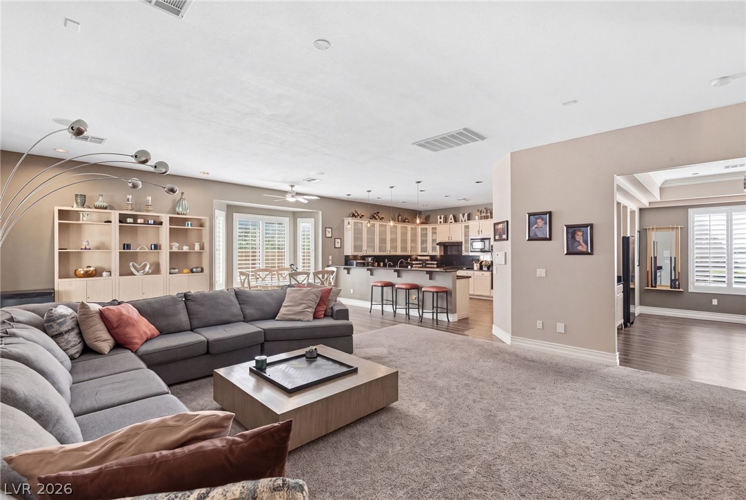 8052 Dark Hollow Place Las Vegas NV 89117