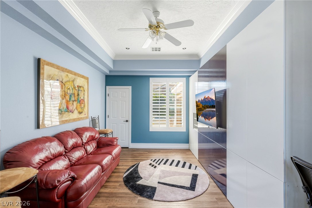 8052 Dark Hollow Place Las Vegas NV 89117