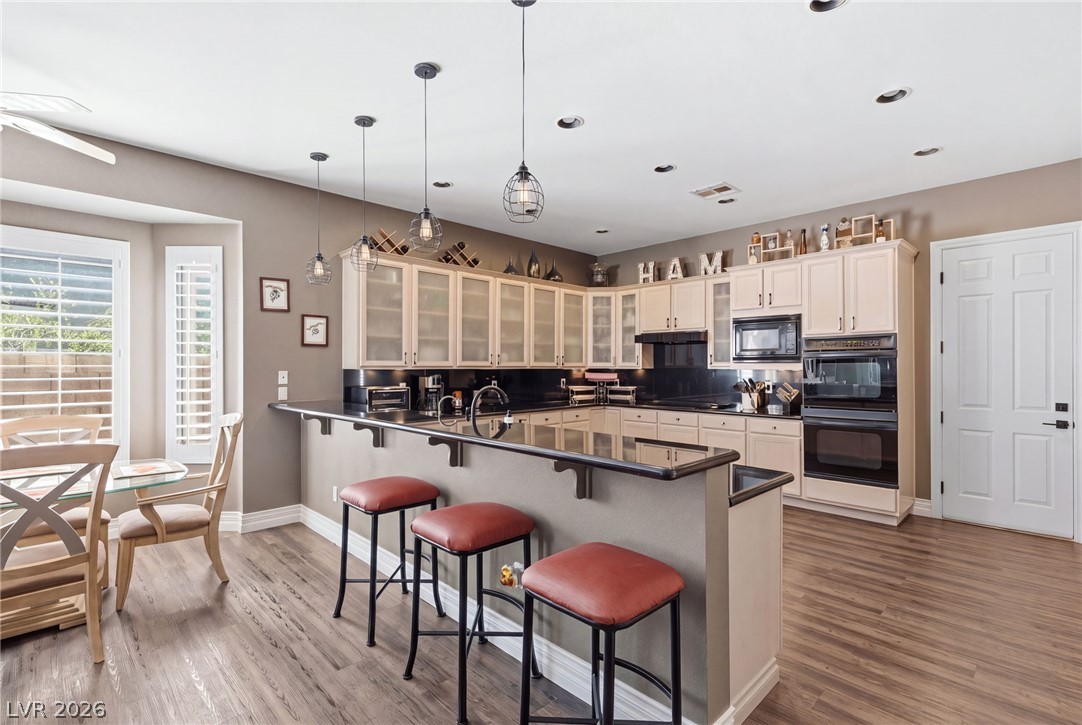 8052 Dark Hollow Place Las Vegas NV 89117