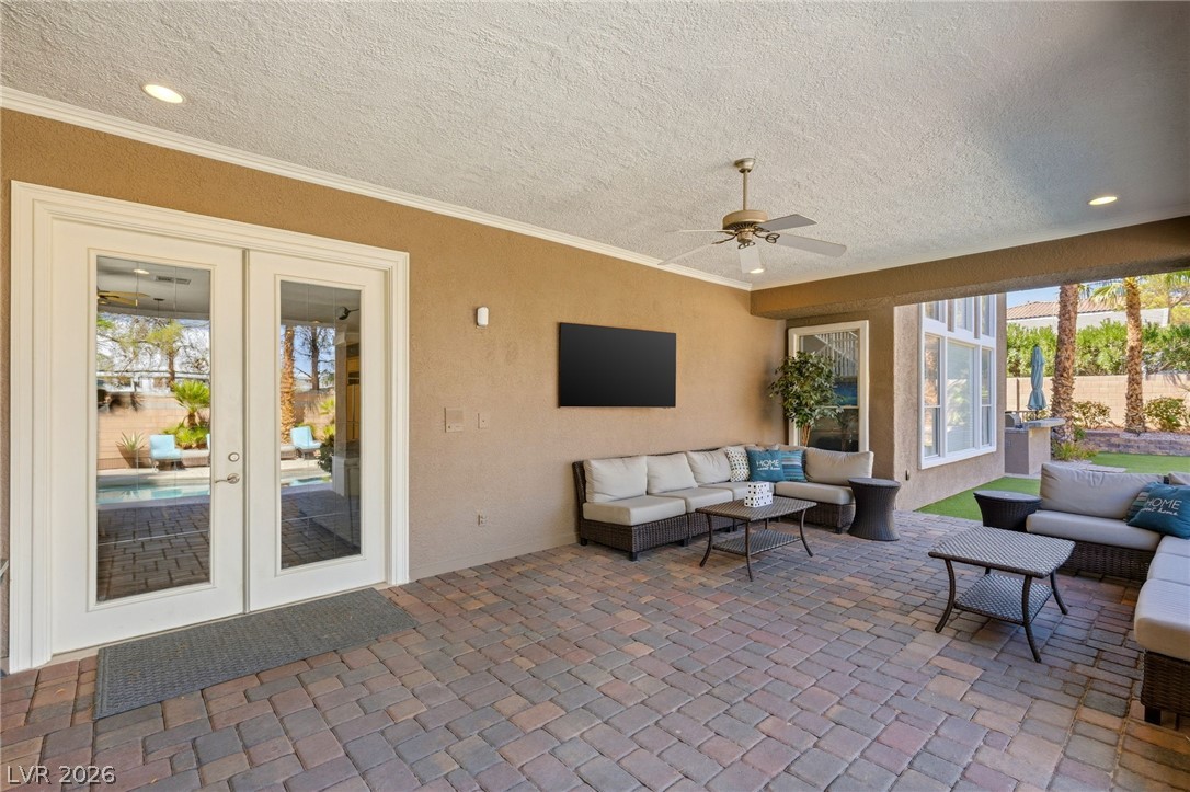 8052 Dark Hollow Place Las Vegas NV 89117