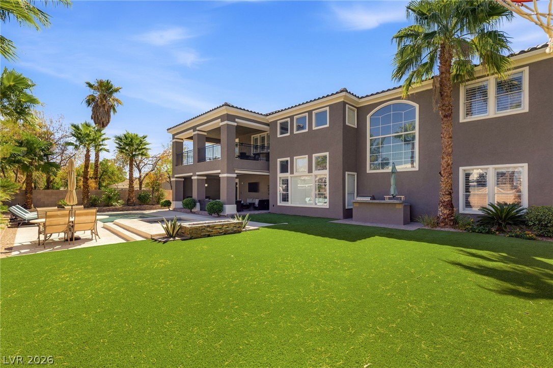8052 Dark Hollow Place Las Vegas NV 89117