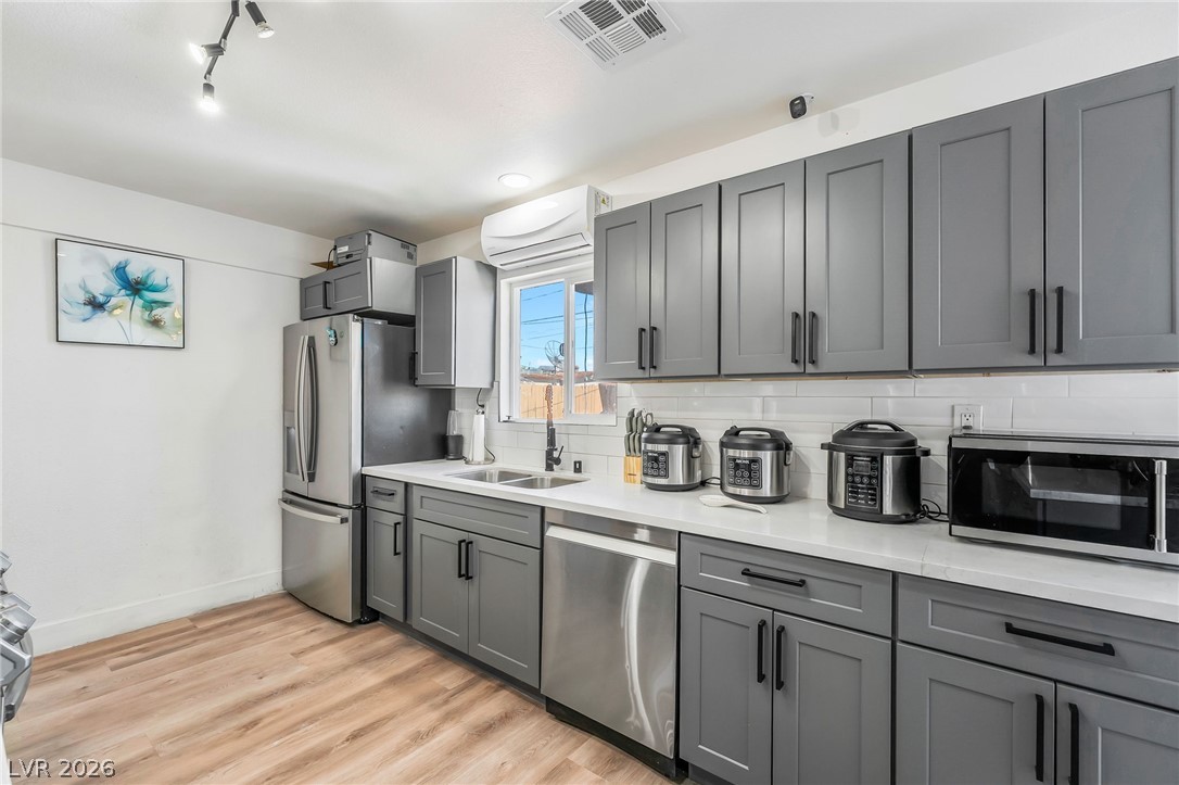 6320 Bristol Way Las Vegas NV 89107