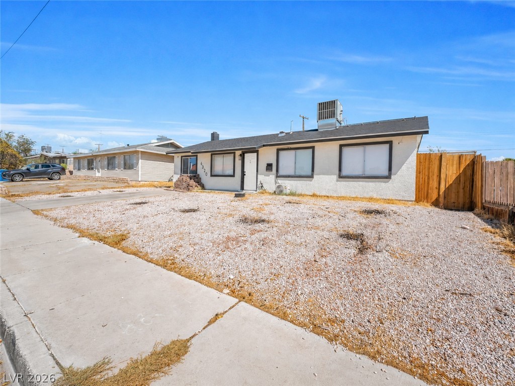 6320 Bristol Way Las Vegas NV 89107