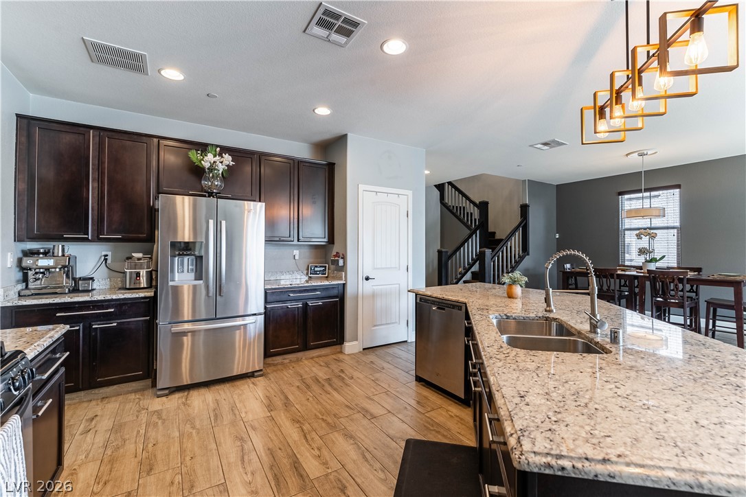 190 Tuscan Shadow Street Henderson NV 89012