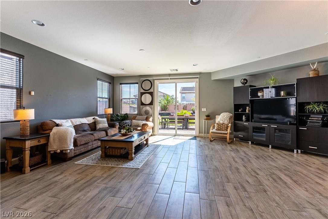 190 Tuscan Shadow Street Henderson NV 89012