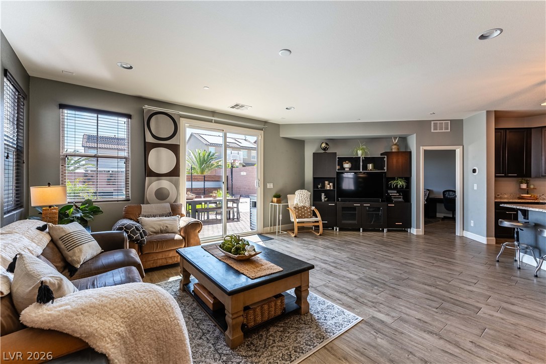 190 Tuscan Shadow Street Henderson NV 89012