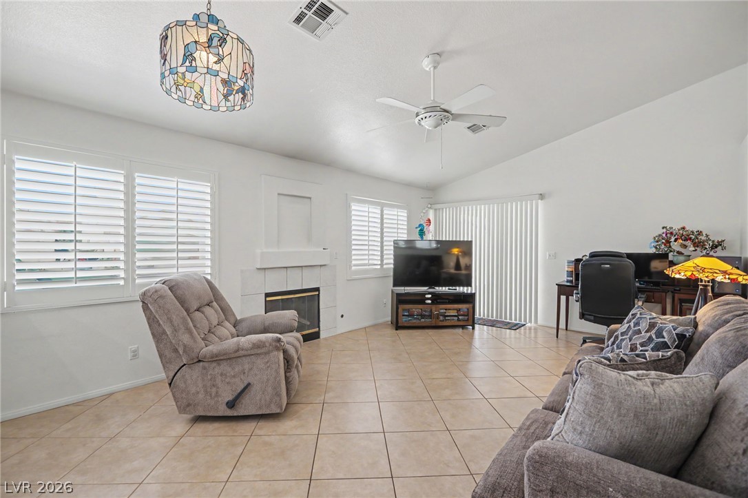 7232 London Bridge Avenue Las Vegas NV 89130