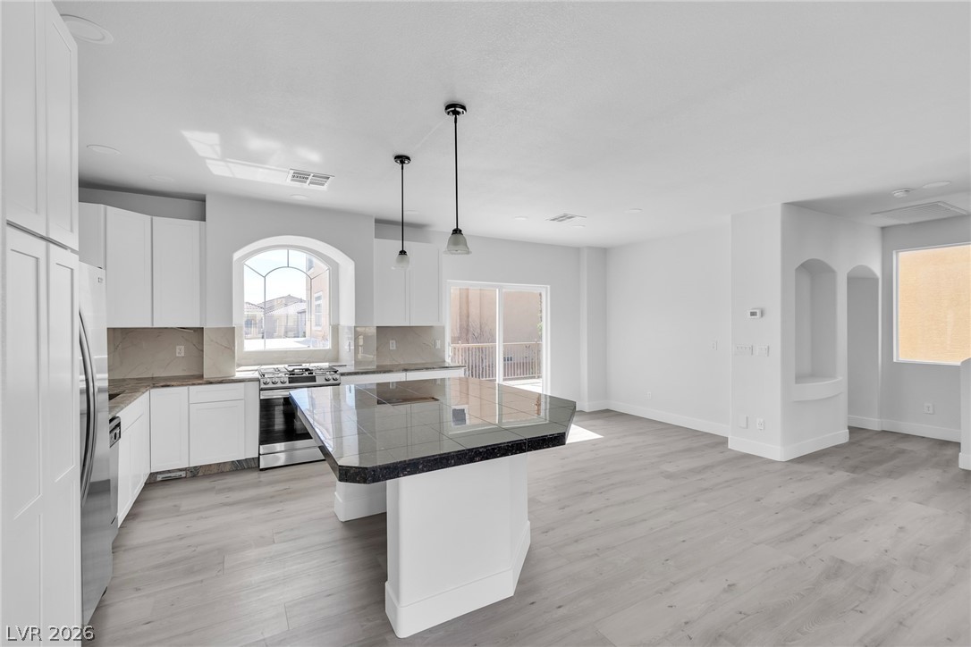 6031 Sonoma Station Avenue Las Vegas NV 89139