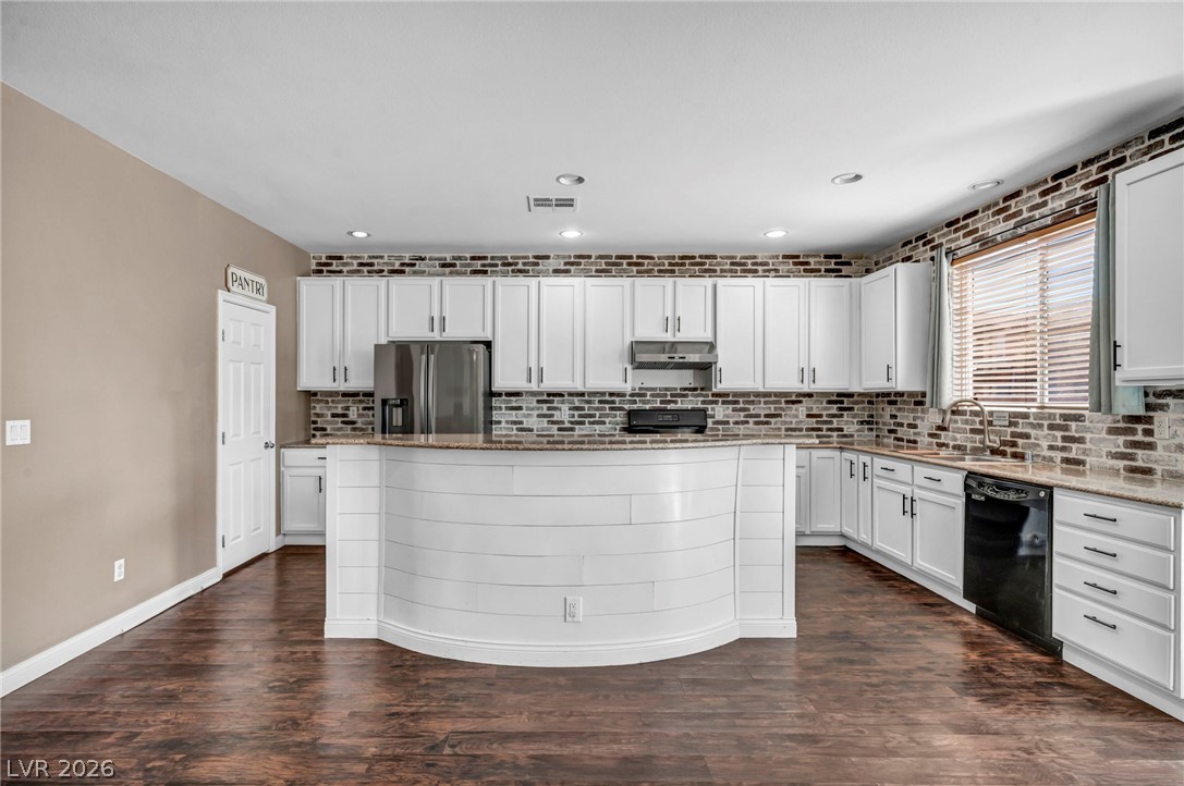 4021 Keasberry Avenue North Las Vegas NV 89081