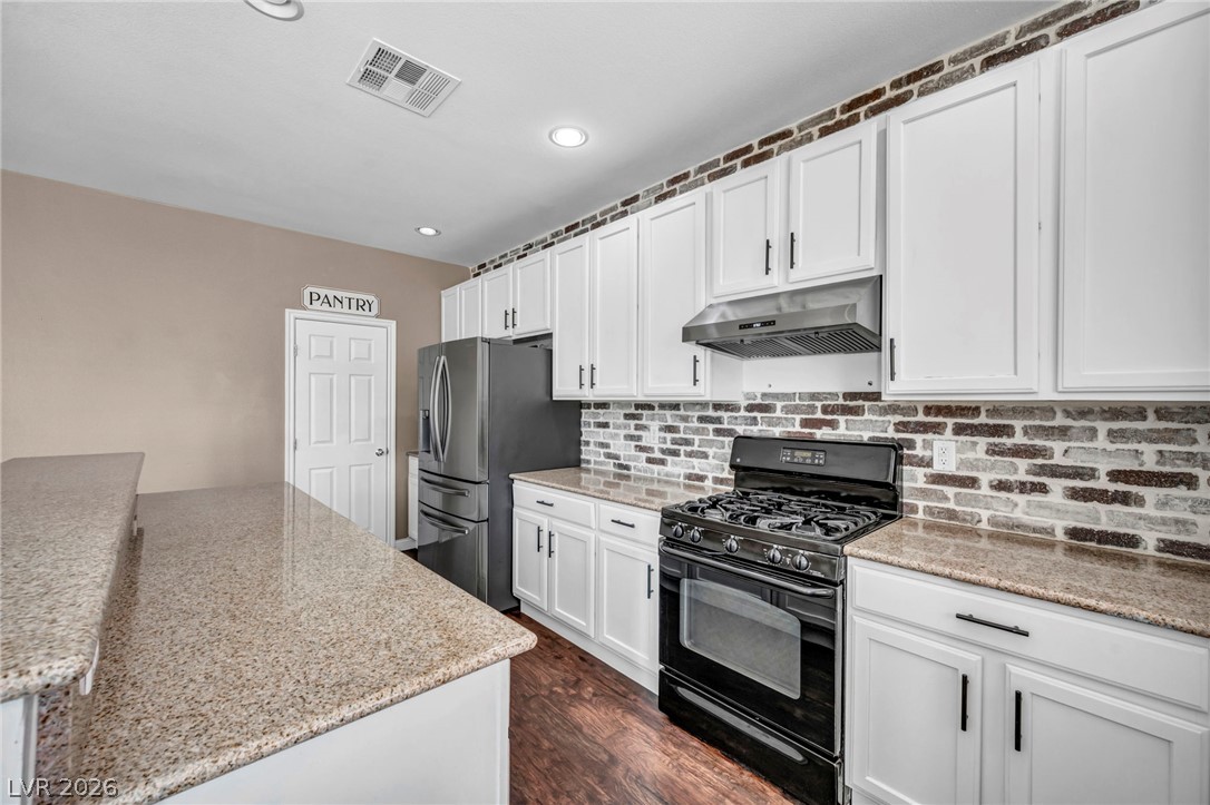 4021 Keasberry Avenue North Las Vegas NV 89081