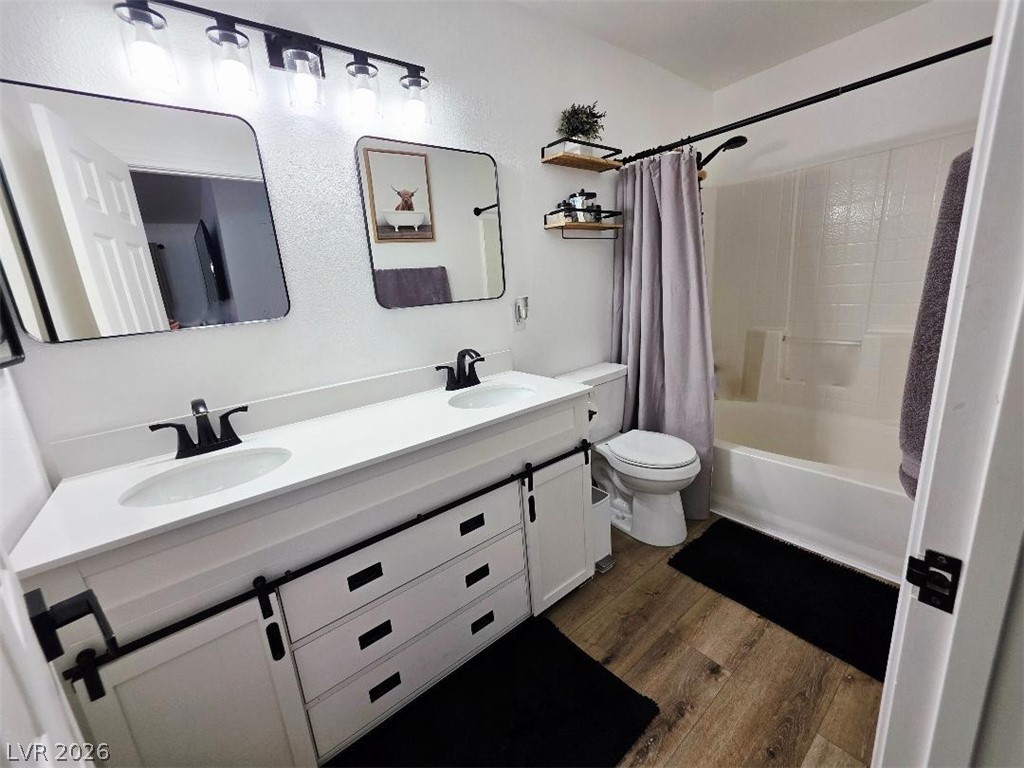 7476 Flowing Stream Drive Las Vegas NV 89131