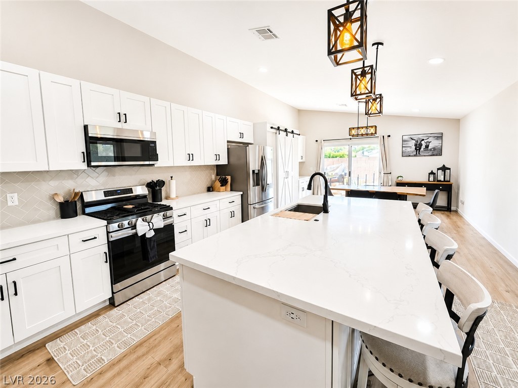 7476 Flowing Stream Drive Las Vegas NV 89131