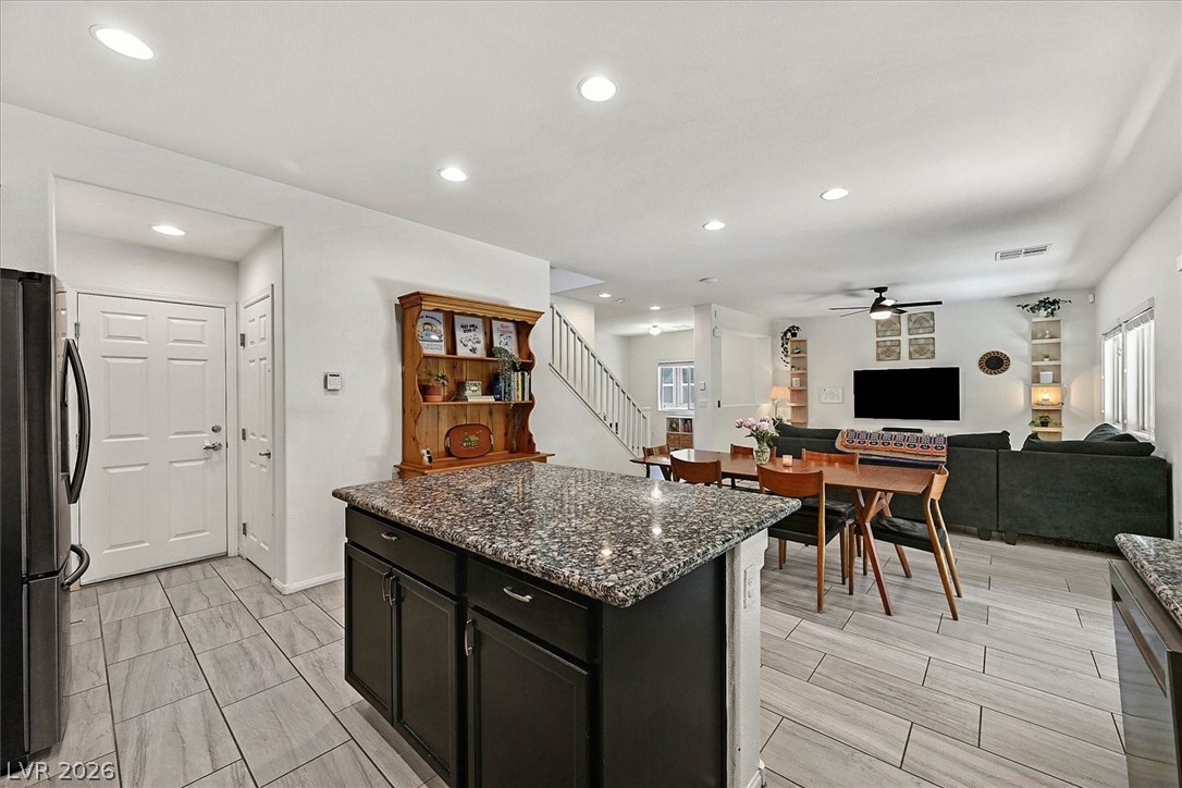 7913 Woolly Street Las Vegas NV 89149