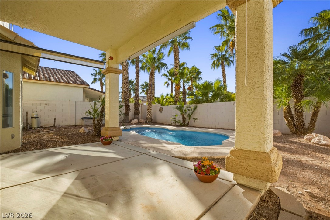 1494 Rancho Navarro Street Henderson NV 89012