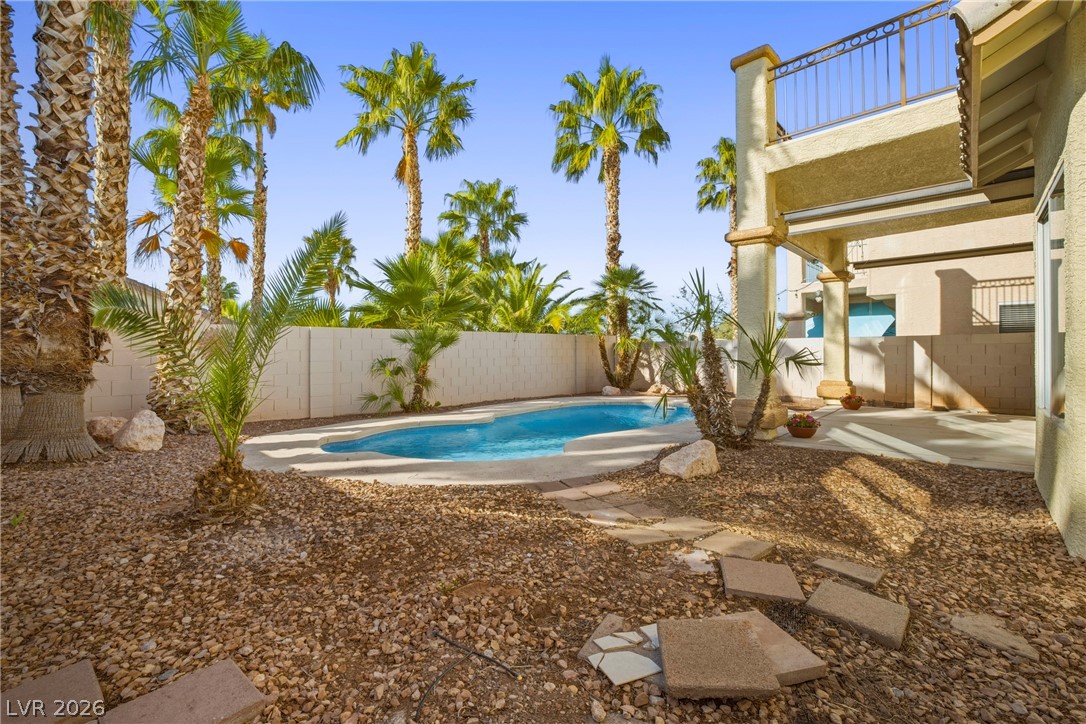 1494 Rancho Navarro Street Henderson NV 89012
