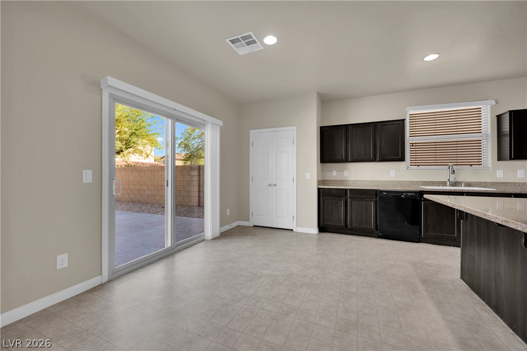 122 Forest Crossing Court Las Vegas NV 89148