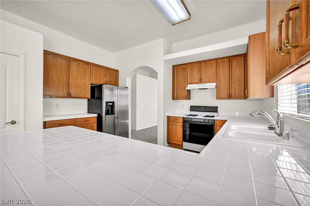 89 Saint Johns Wood Avenue Henderson NV 89002