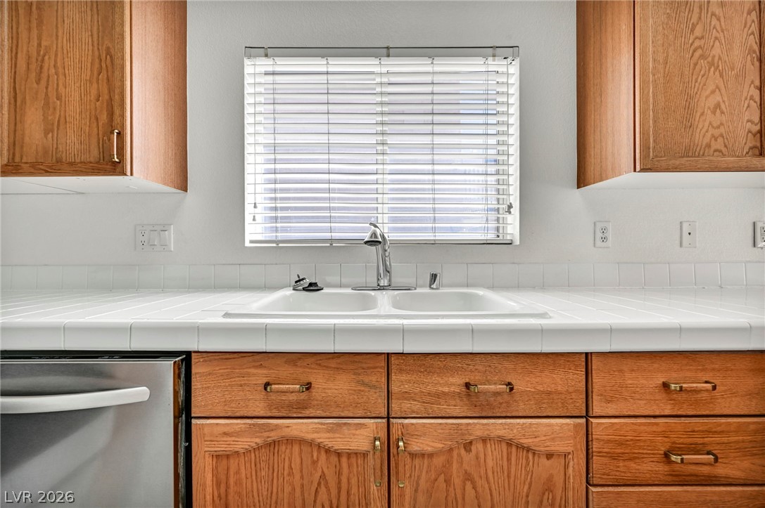 89 Saint Johns Wood Avenue Henderson NV 89002