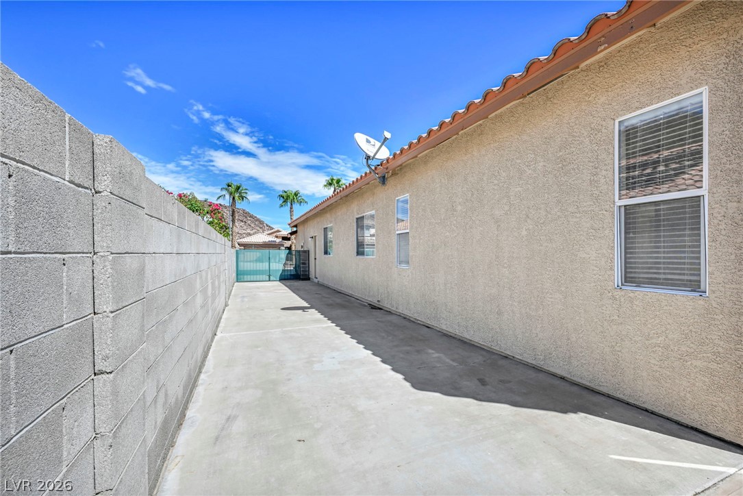 89 Saint Johns Wood Avenue Henderson NV 89002