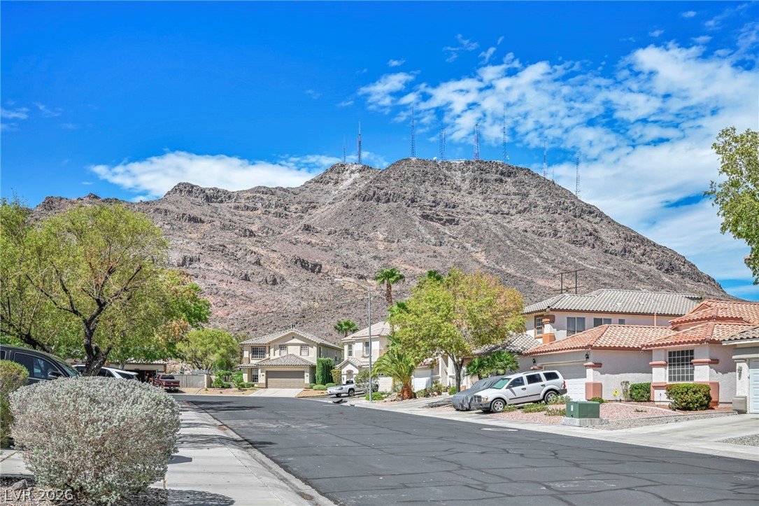 89 Saint Johns Wood Avenue Henderson NV 89002