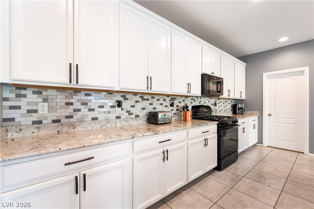 7646 Monomoy Bay Avenue Las Vegas NV 89179