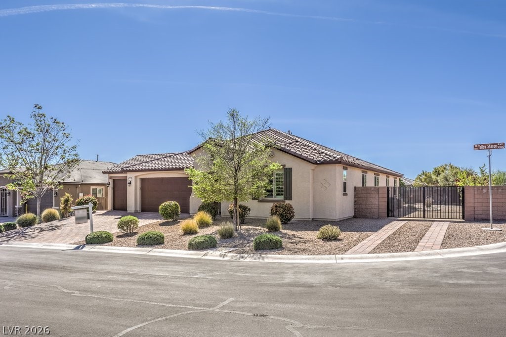 9805 Yellow Shadow Avenue Las Vegas NV 89149