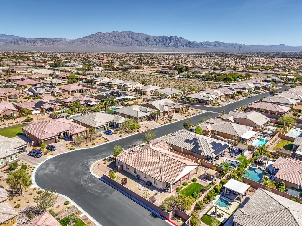 9805 Yellow Shadow Avenue Las Vegas NV 89149