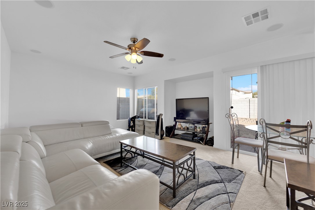 10568 Salmon Leap Street Las Vegas NV 89183