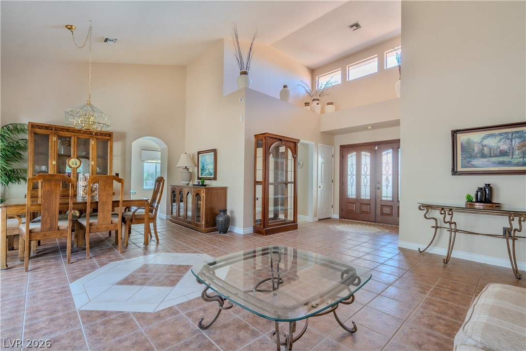 8909 Meadowood Drive Las Vegas NV 89134