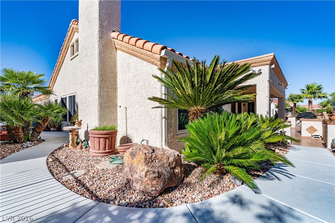 8909 Meadowood Drive Las Vegas NV 89134