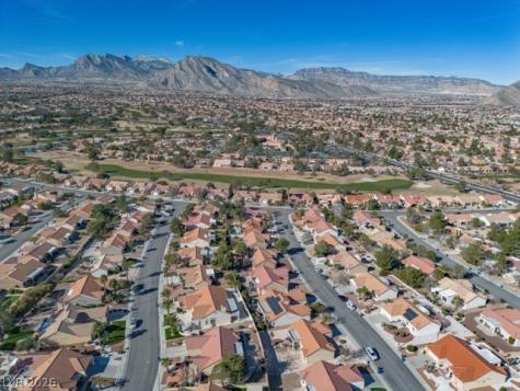 8909 Meadowood Drive Las Vegas NV 89134