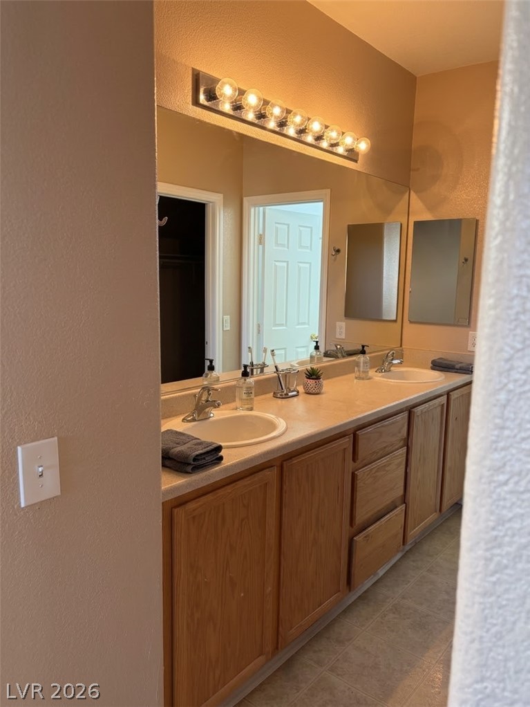 7653 Hampton Park Lane Las Vegas NV 89113